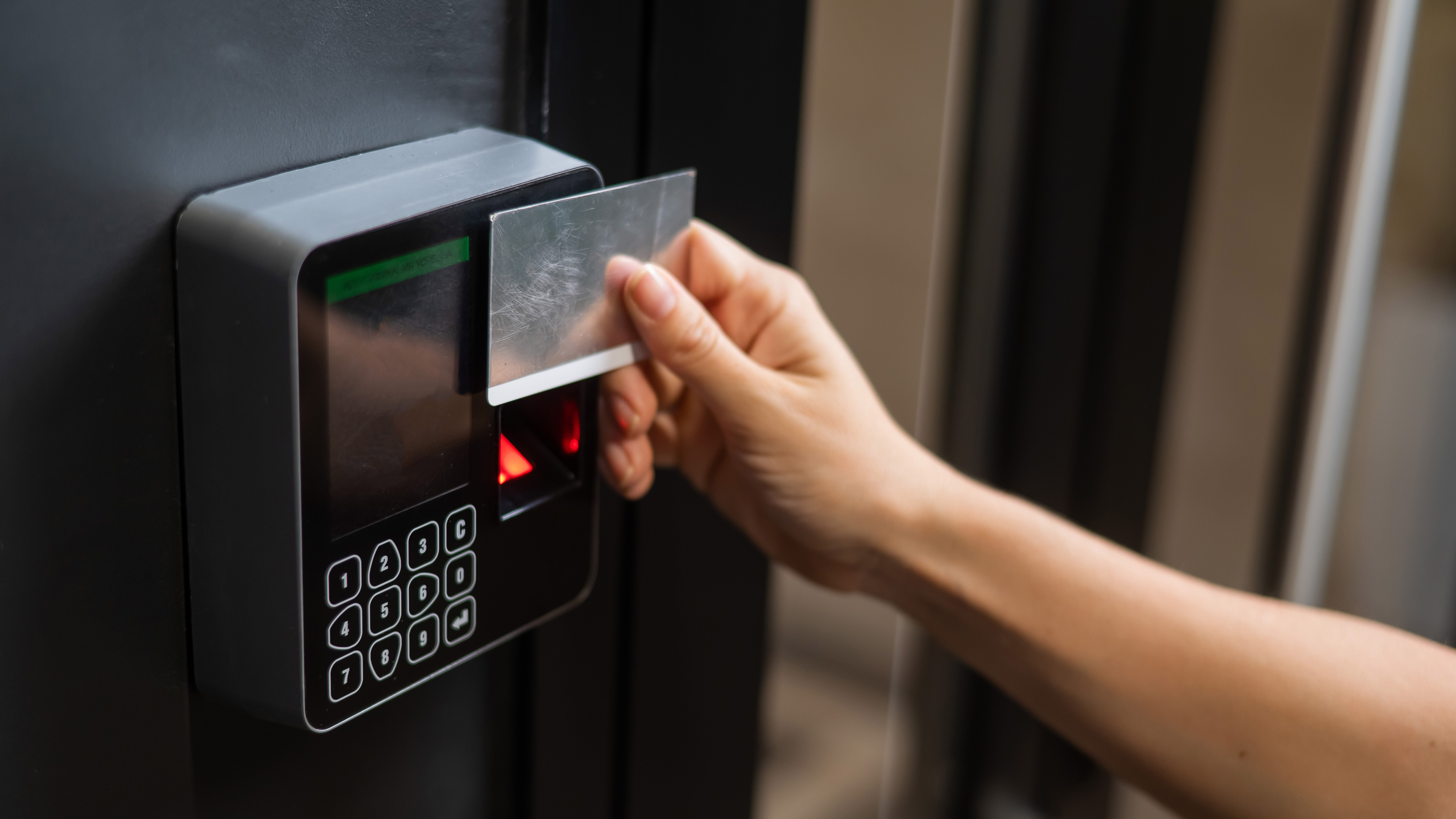 Smart Access Card Reader & Gate Access Controller